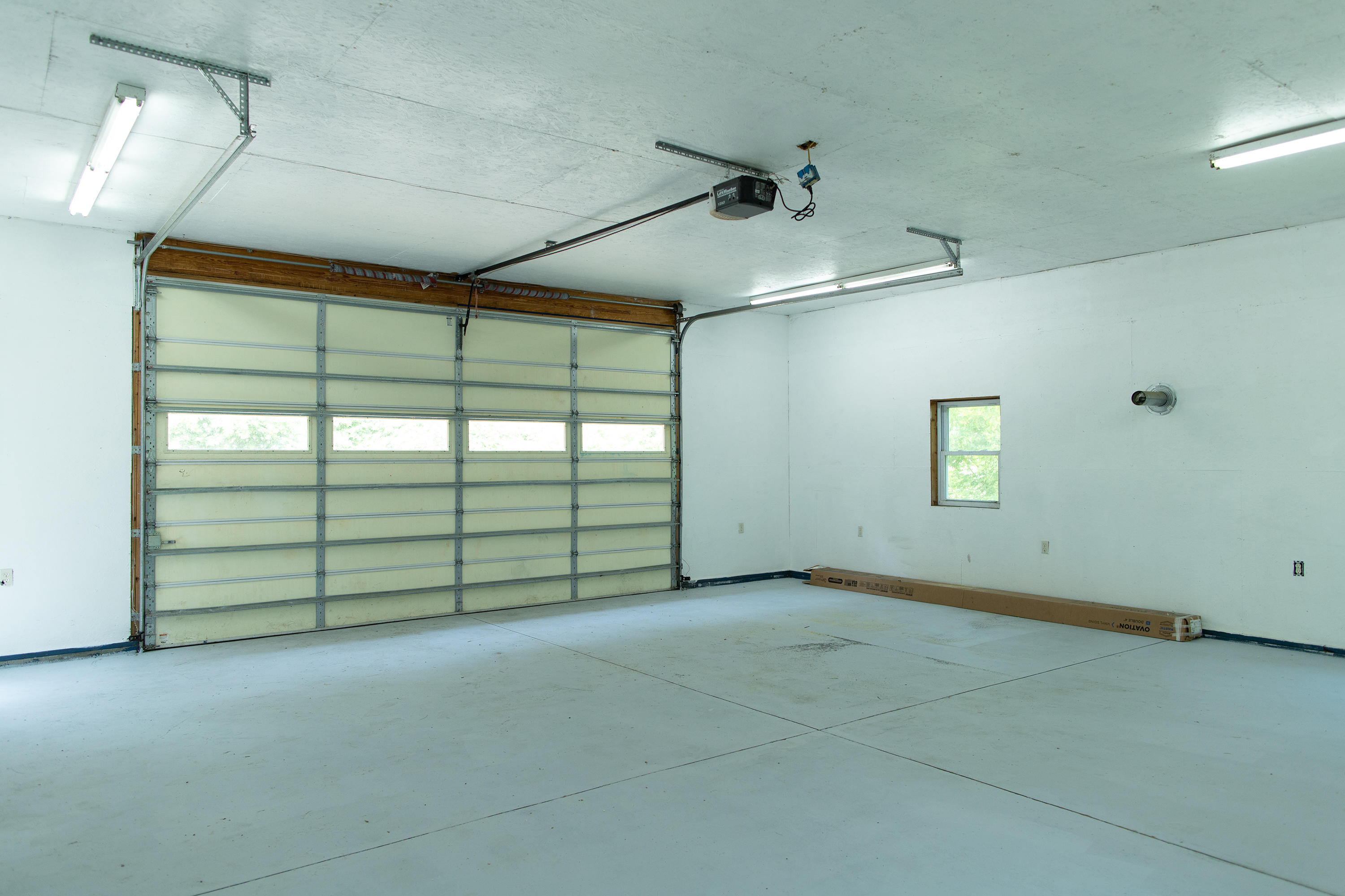 140 West Meadow Road Rockland, ME 04841 - Photo 7 of 54 IMG_0007