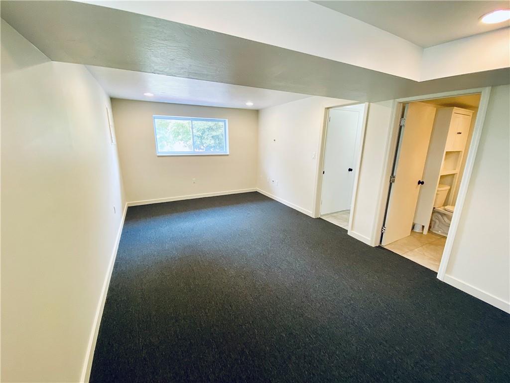 27 Flora Road Pittsburgh, PA 15227 - Photo 12 of 19