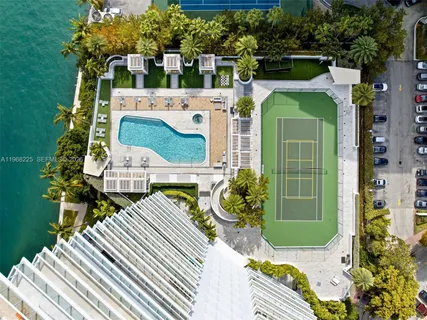 $1,463,000 | 10 Venetian Way, Unit 403, Miami Beach, FL 33139