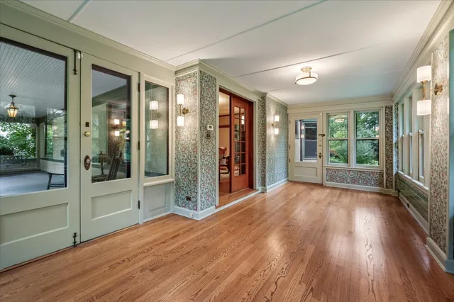 $2,595,000 | 141 Kenilworth Avenue, Kenilworth, IL 60043