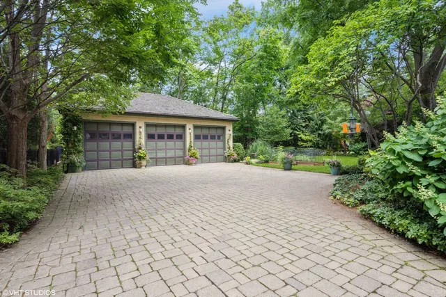 $2,595,000 | 141 Kenilworth Avenue, Kenilworth, IL 60043
