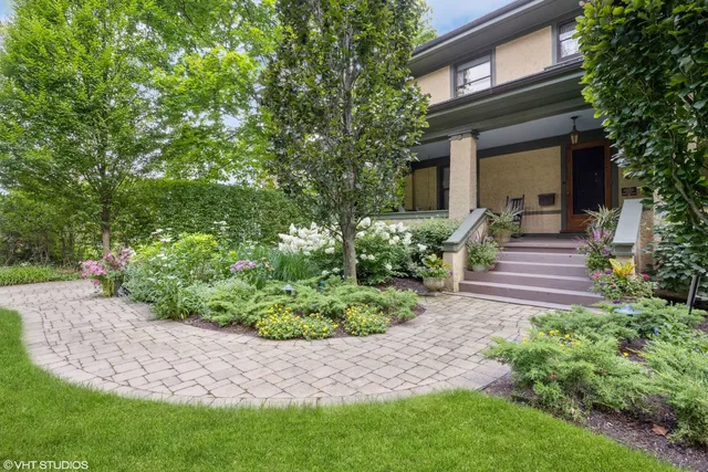 $2,595,000 | 141 Kenilworth Avenue, Kenilworth, IL 60043