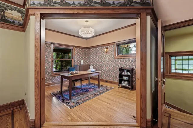 $2,595,000 | 141 Kenilworth Avenue, Kenilworth, IL 60043