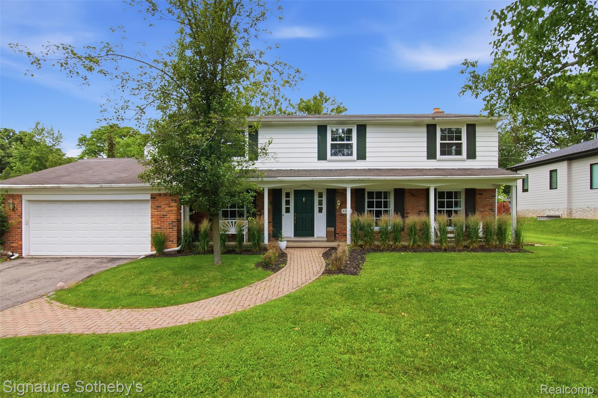 4784 Walnut Lake Road Bloomfield Hills, MI 48301 - Photo 1 of 17 Front of house