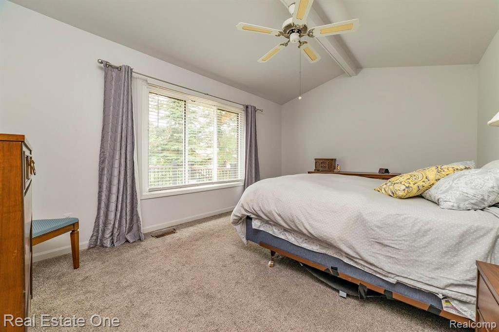2126 London Bridge Drive Rochester Hills, MI 48307 - Photo 12 of 27