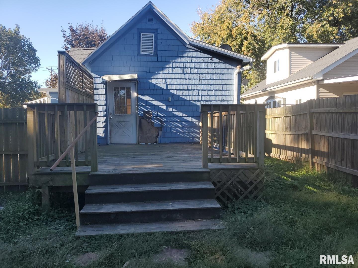 248 21st Place Clinton, IA 52732 - Photo 5 of 13