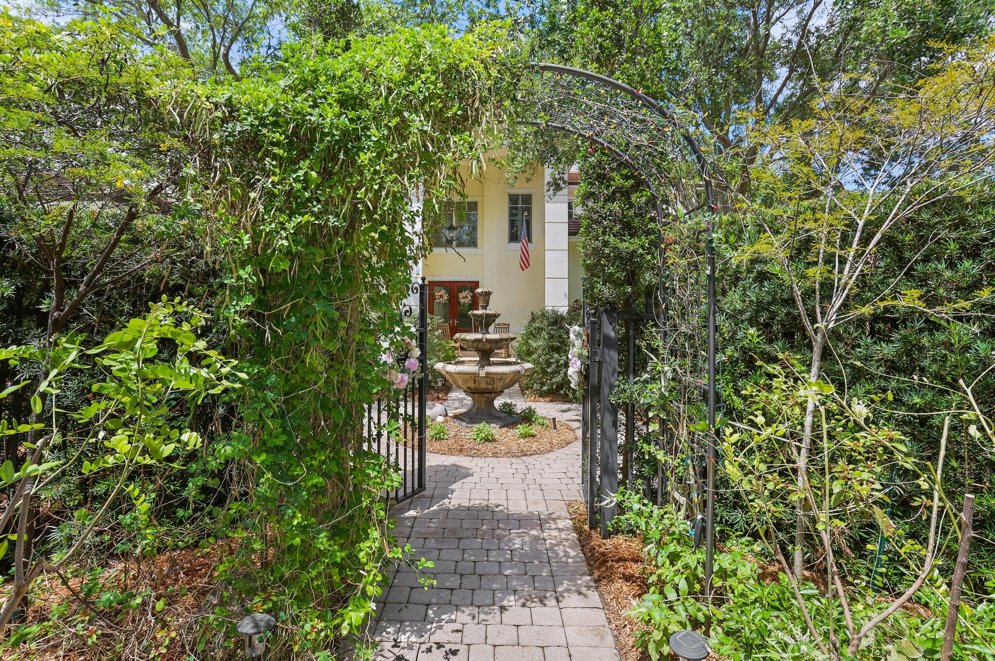 2409 Northeast 12th Street Fort Lauderdale, FL 33304 - Photo 47 of 65 a view of a back yard