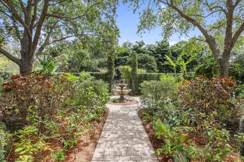 $3,265,000 | 2409 Northeast 12th Street, Fort Lauderdale, FL 33304