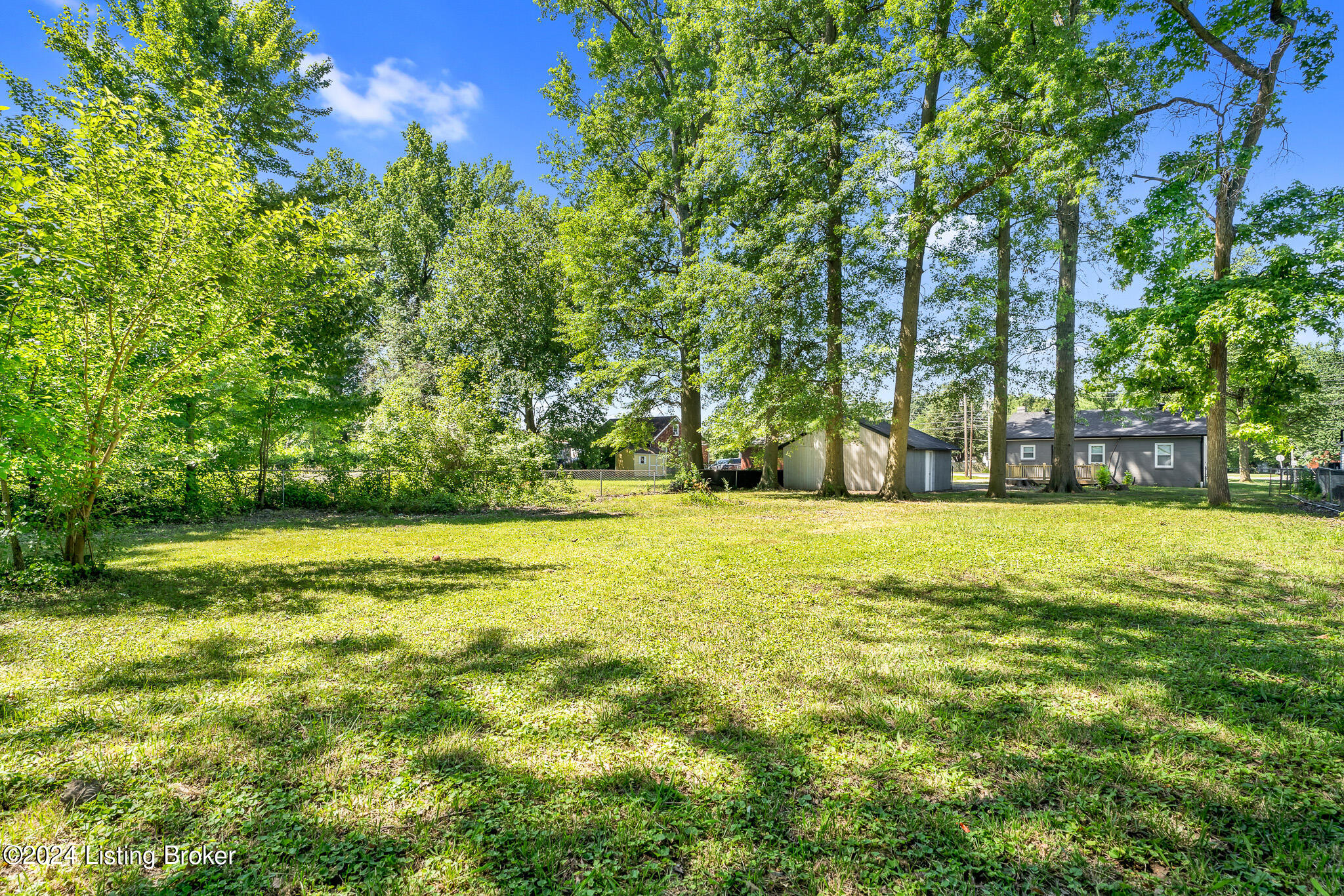 5067 Poplar Level Road Louisville, KY 40219 - Photo 31 of 34 DSC04608