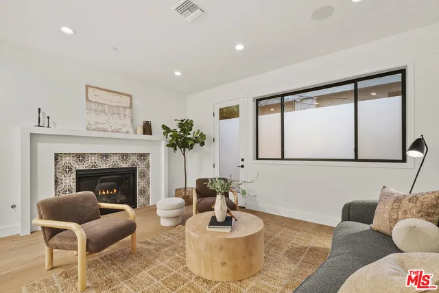 $2,595,000 | 1869 Benecia Avenue, Los Angeles, CA 90025