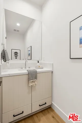 $2,595,000 | 1869 Benecia Avenue, Los Angeles, CA 90025