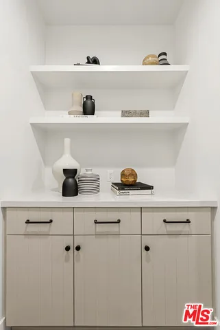 $2,595,000 | 1869 Benecia Avenue, Los Angeles, CA 90025