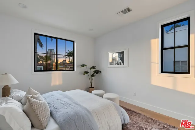 $2,595,000 | 1869 Benecia Avenue, Los Angeles, CA 90025