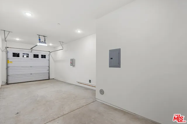 $2,595,000 | 1869 Benecia Avenue, Los Angeles, CA 90025