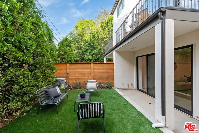 $2,595,000 | 1869 Benecia Avenue, Los Angeles, CA 90025