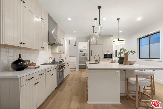 $2,595,000 | 1869 Benecia Avenue, Los Angeles, CA 90025