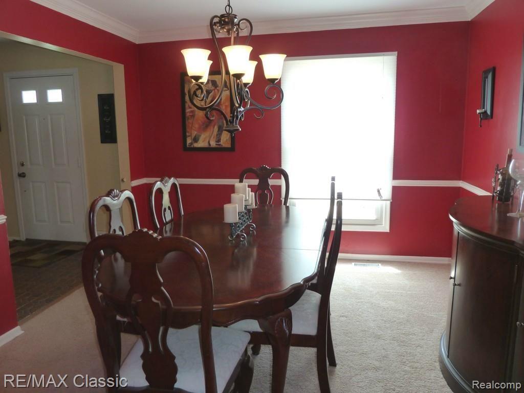 35928 Johnstown Road Farmington, MI 48335 - Photo 11 of 45 Johnstown Dining Rm (2).jpg