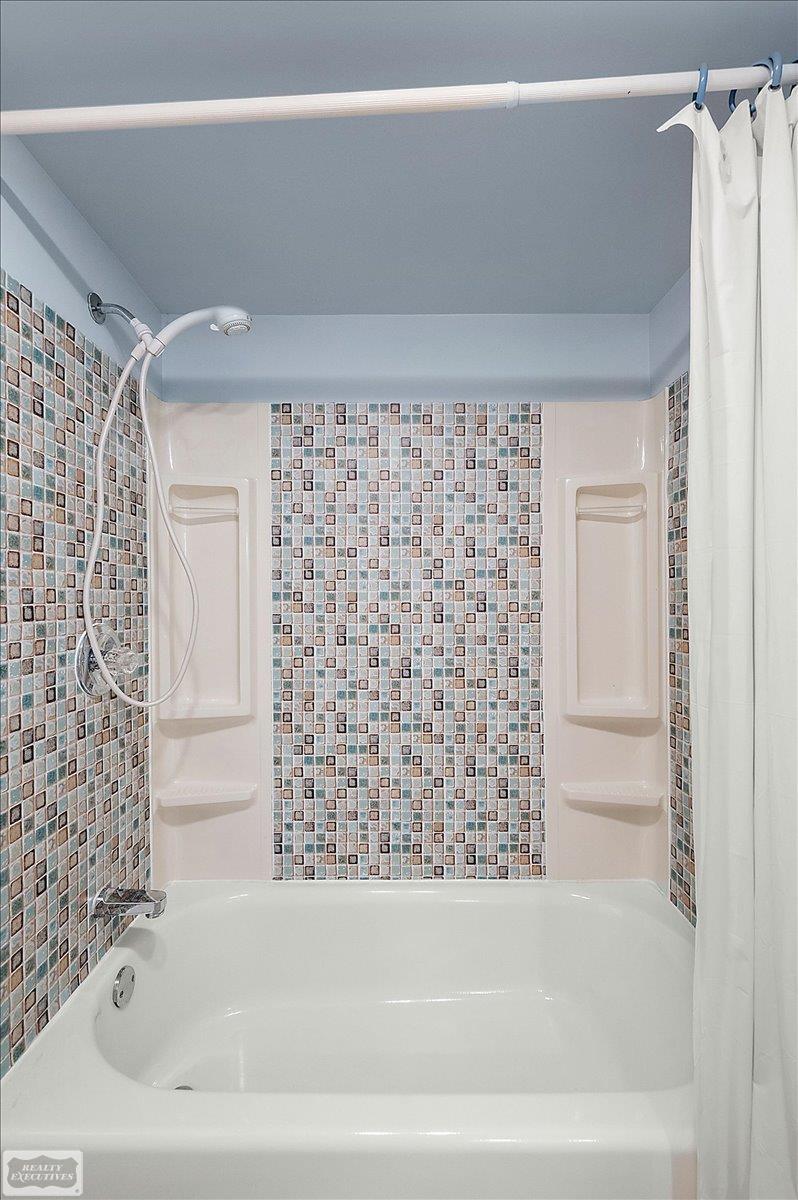 16504 Toepfer Drive Eastpointe, MI 48021 - Photo 70 of 70