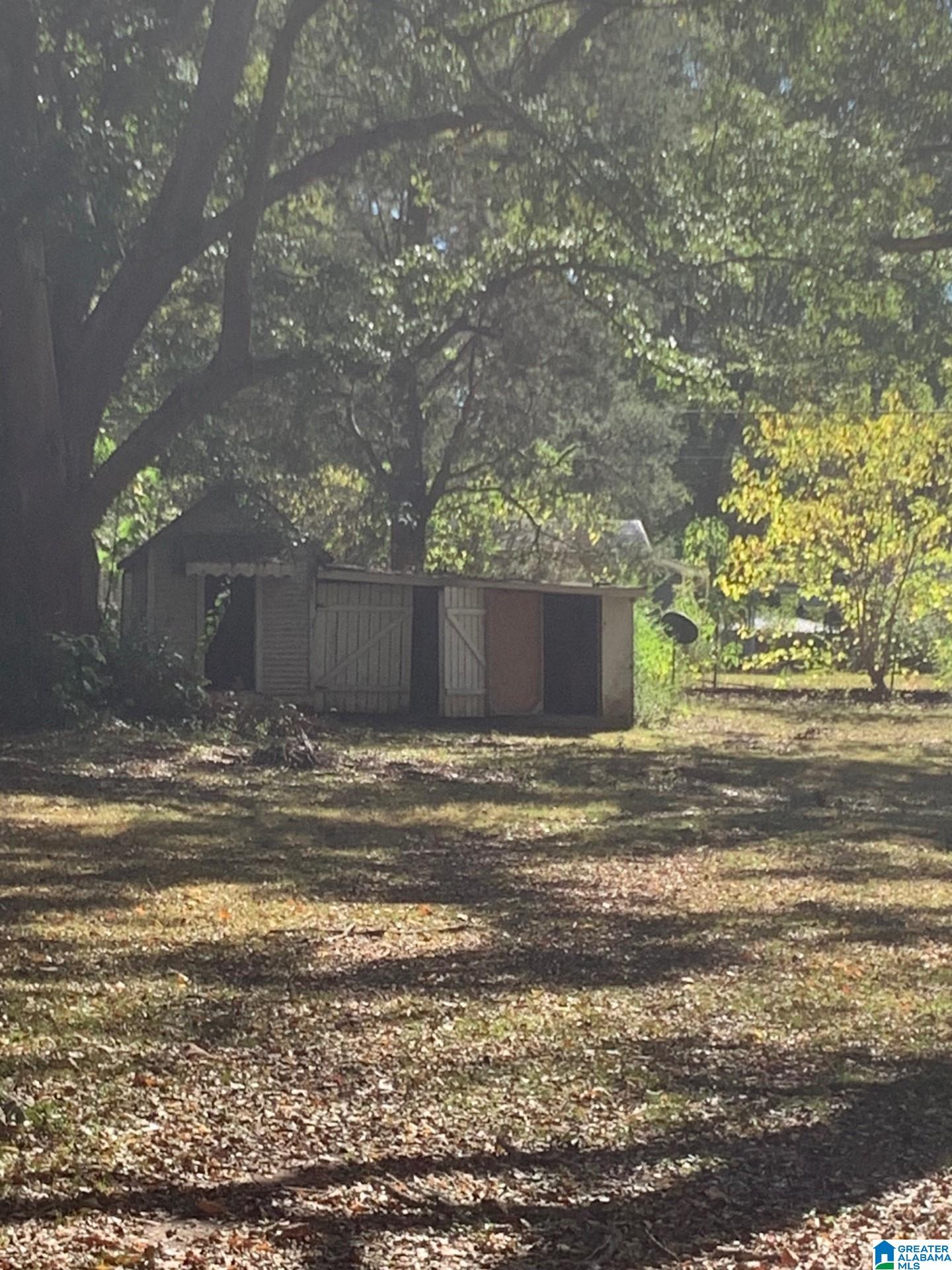 207 Gwin Avenue Bessemer, AL 35023 - Photo 5 of 6