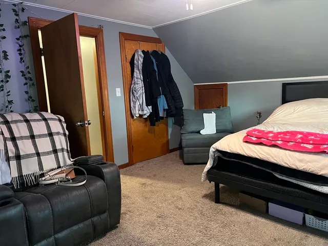 $359,000 | 104 Leyden Road, Greenfield, MA 01301