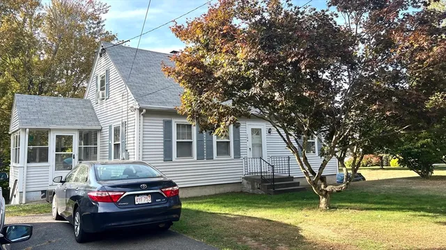 $359,000 | 104 Leyden Road, Greenfield, MA 01301