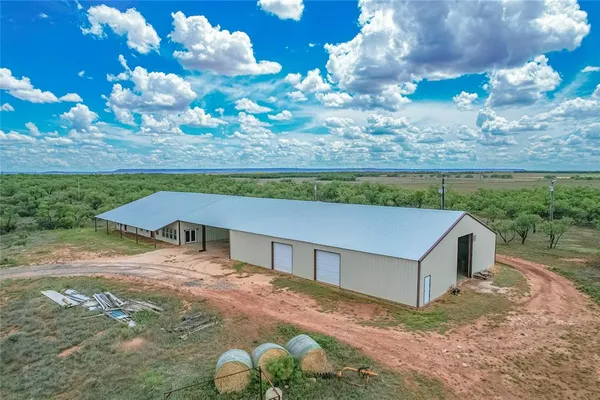 $1,060,000 | 14867 County Road 407, Trent, TX 79561