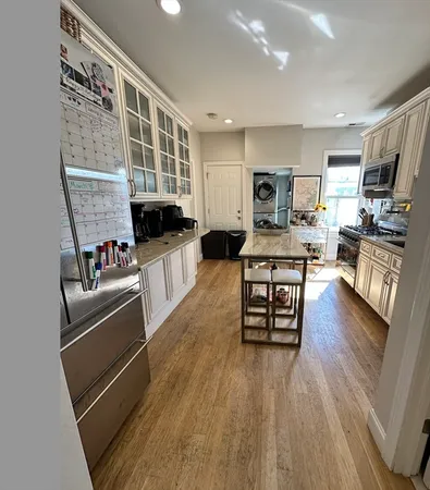 $4,900 | 241 Emerson Street, Boston, MA 02127
