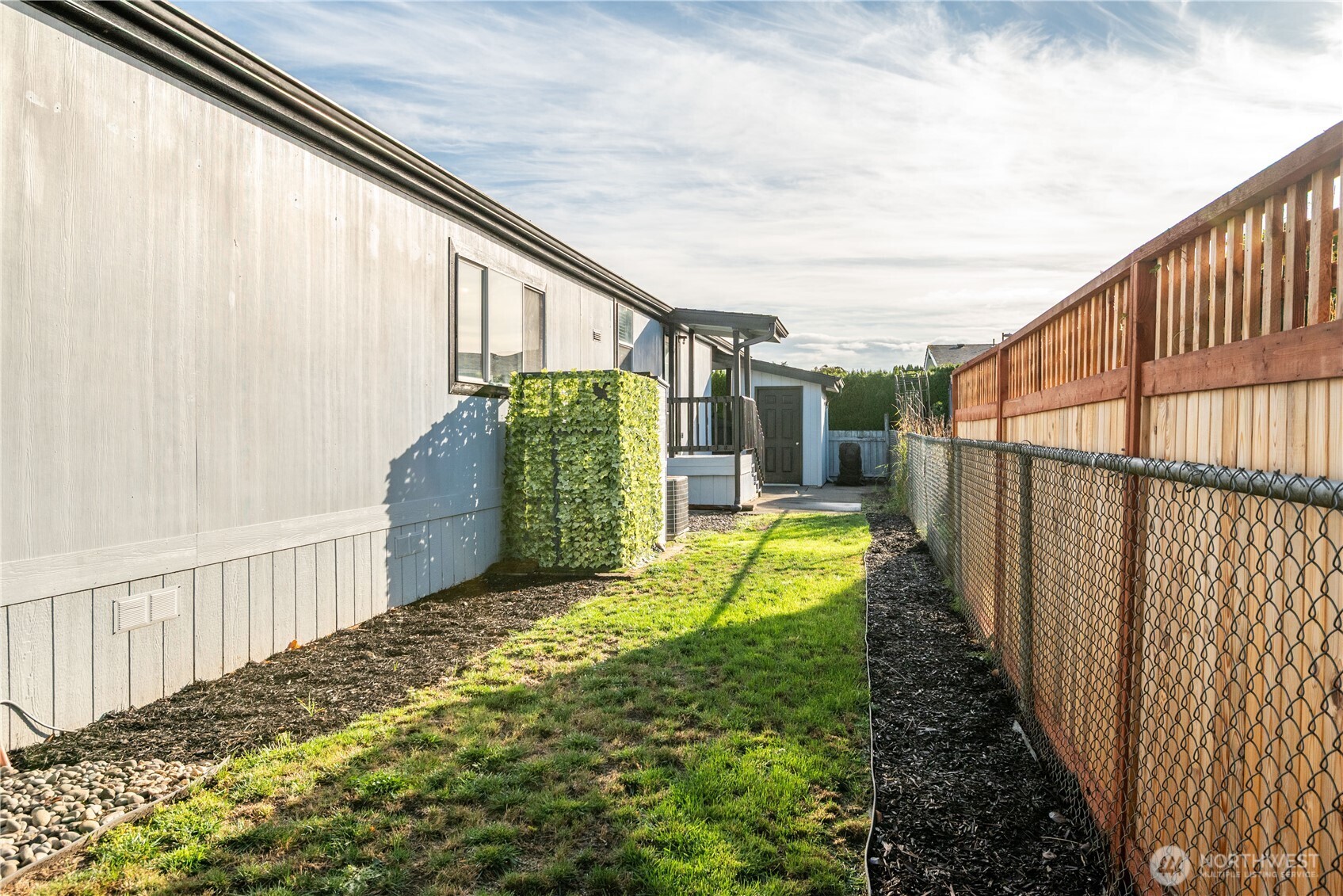 233 Concord Place Longview, WA 98632 - Photo 24 of 34 a view of balcony