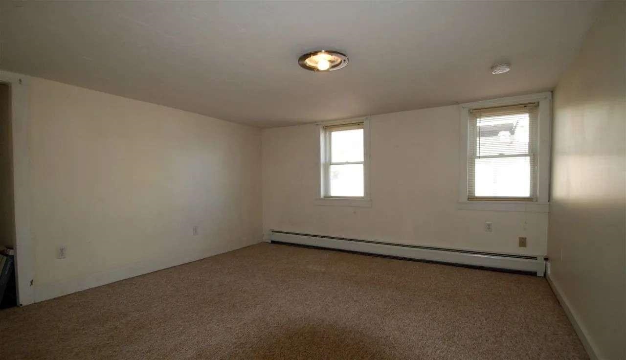 44 South Village Road, Unit 12 Loudon, NH 03307 - Photo 4 of 17