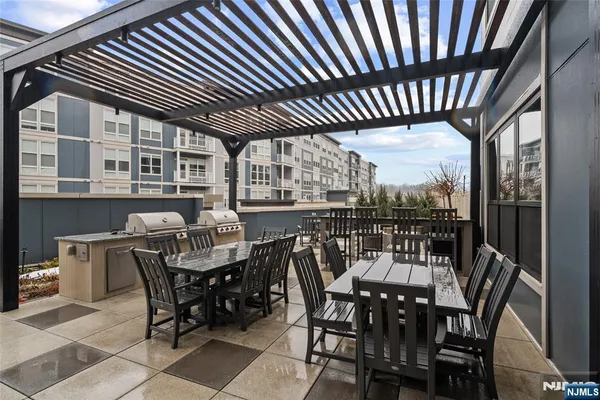 $7,000 | 620 Bloomfield Avenue, Unit PHB, Bloomfield, NJ 07003