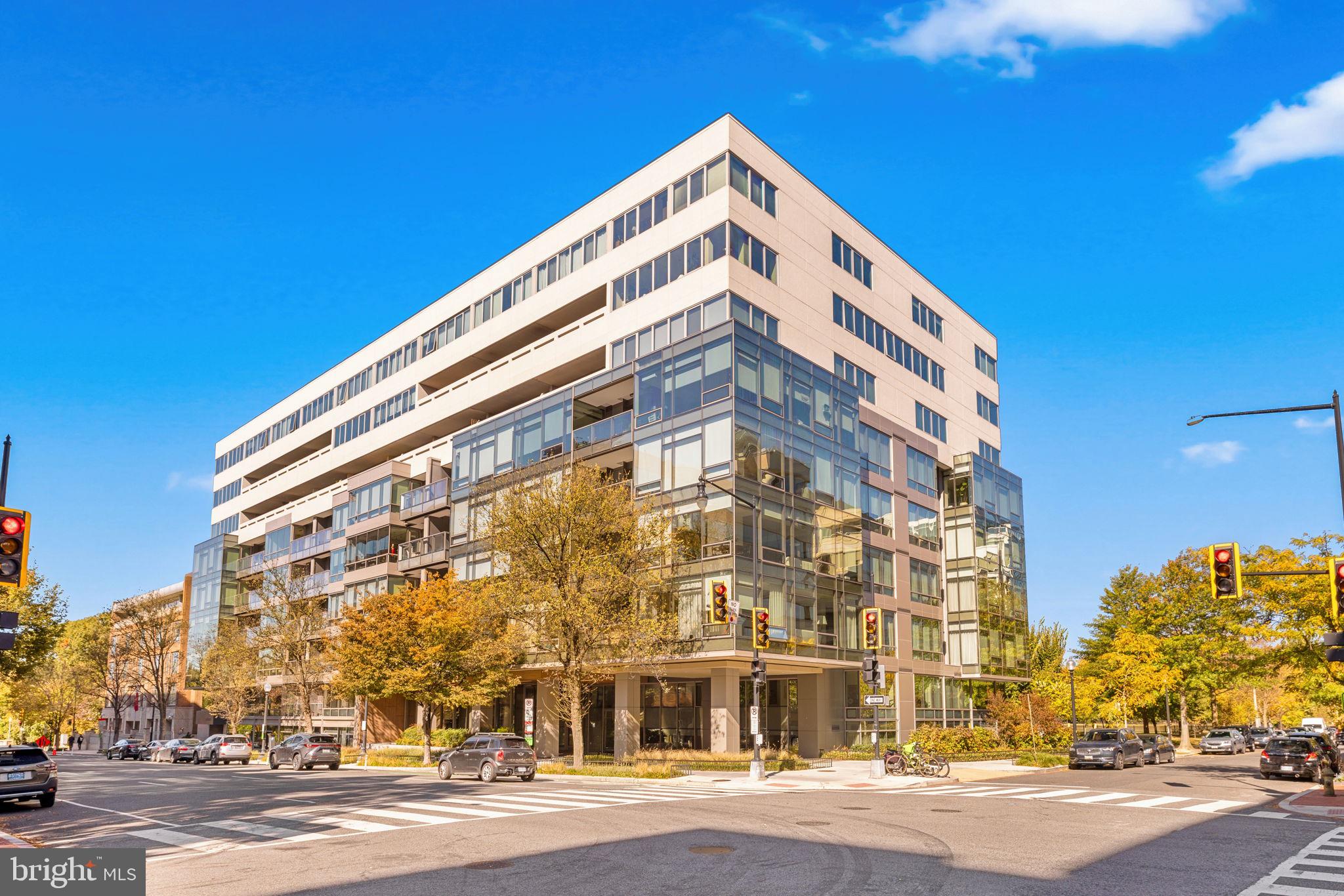 2501 M Street Northwest, Unit T04 Washington, DC 20037 - Photo 2 of 24 a front view of a building