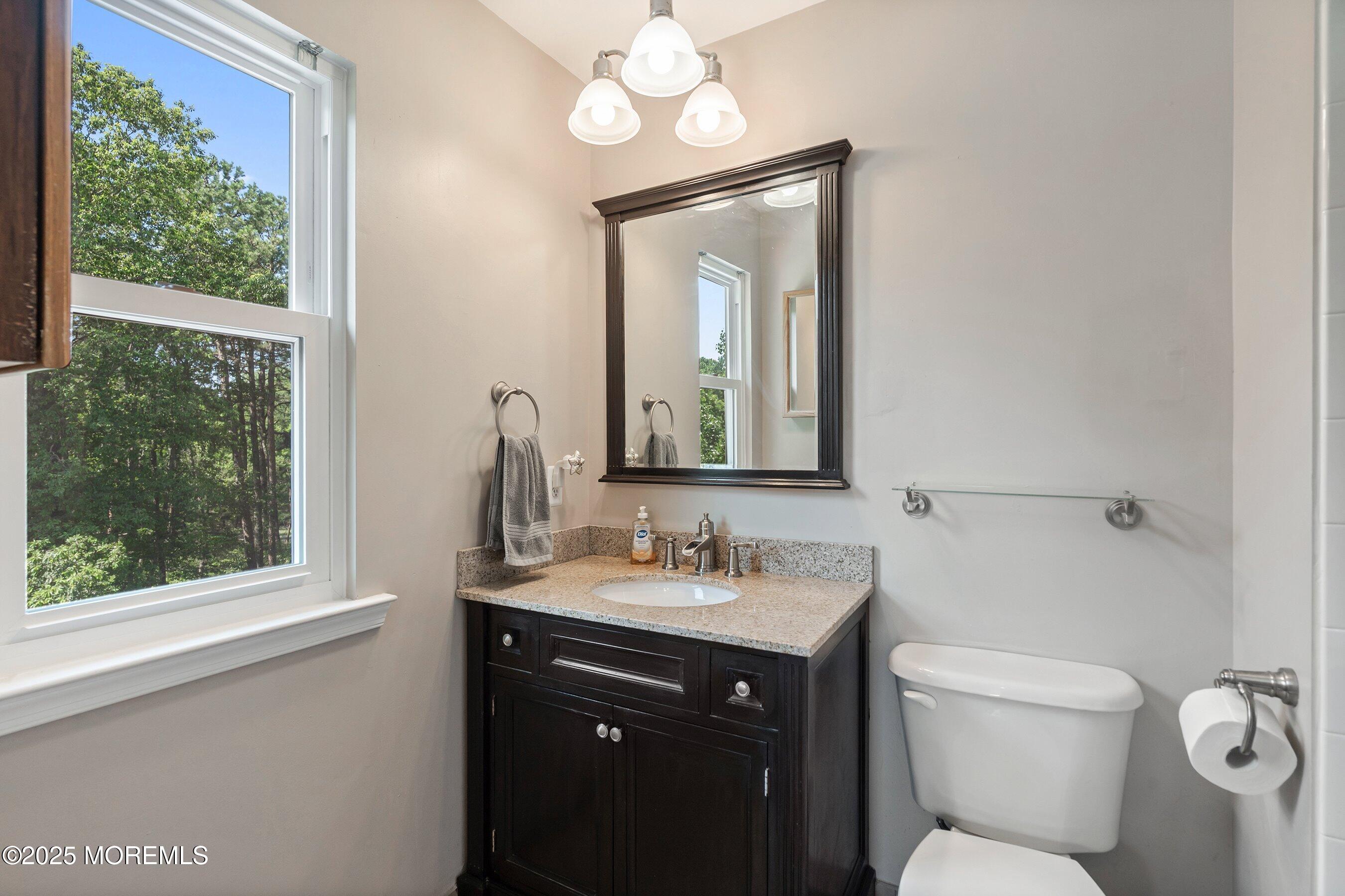 86 Lorelei Drive Howell, NJ 07731 - Photo 31 of 42 24-Bath 1A