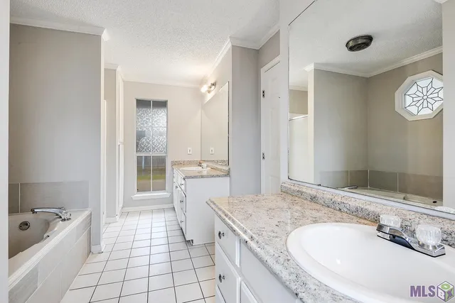 $1,850 | 18460 Lakefield Avenue, Baton Rouge, LA 70817