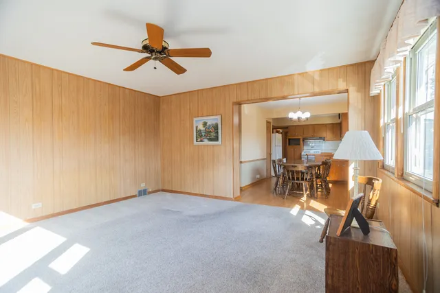 $472,900 | 7349 West Crain Street, Niles, IL 60714