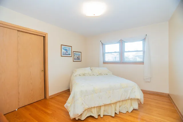 $472,900 | 7349 West Crain Street, Niles, IL 60714