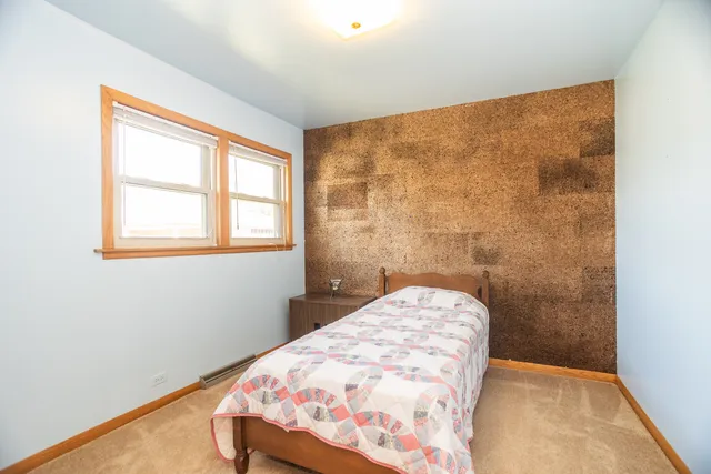 $472,900 | 7349 West Crain Street, Niles, IL 60714