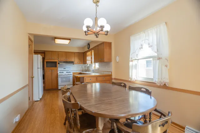 $472,900 | 7349 West Crain Street, Niles, IL 60714