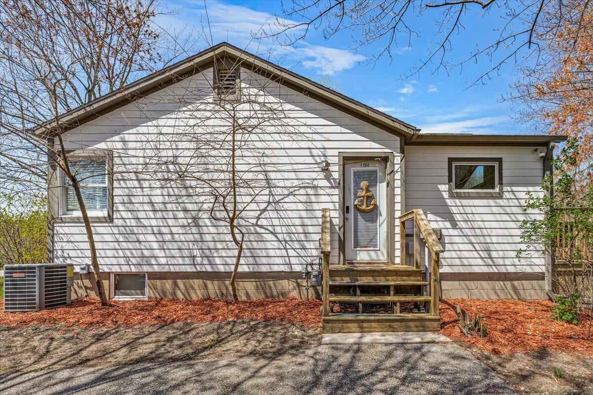 1104 Tryon Road Michigan City, IN 46360 - Photo 22 of 22 1200x800