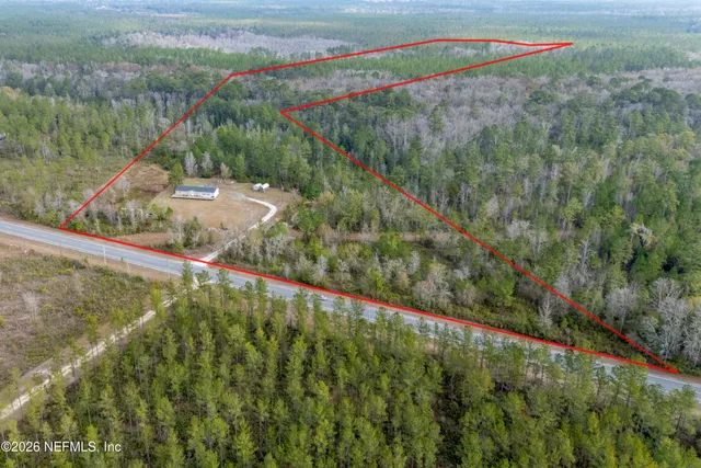 a view of a lush green field