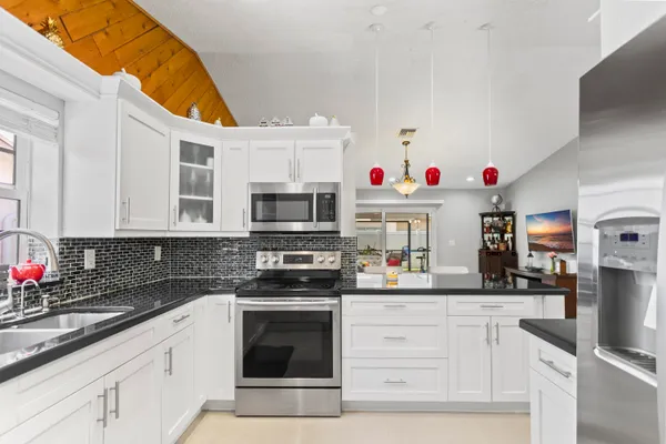 $570,000 | 8620 Northwest 48th Street, Lauderhill, FL 33351