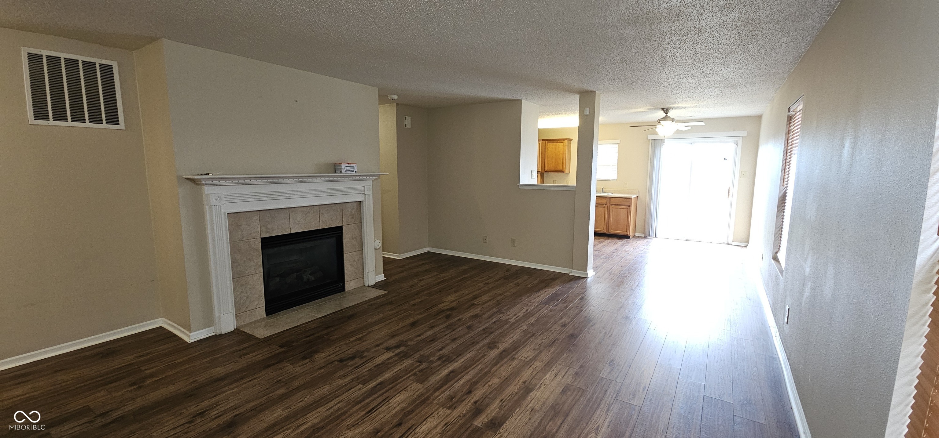 1716 Feather Reed Lane Greenwood, IN 46143 - Photo 6 of 17