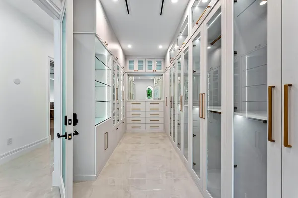 $6,995,000 | 2002 Northwest 4th Avenue, Delray Beach, FL 33444