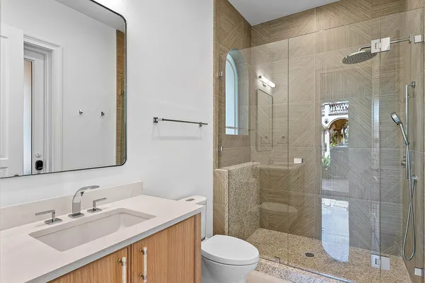 $6,995,000 | 2002 Northwest 4th Avenue, Delray Beach, FL 33444