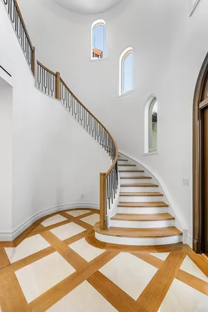 $6,995,000 | 2002 Northwest 4th Avenue, Delray Beach, FL 33444