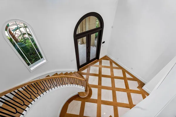 $6,995,000 | 2002 Northwest 4th Avenue, Delray Beach, FL 33444