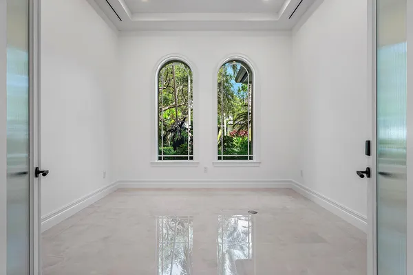 $6,995,000 | 2002 Northwest 4th Avenue, Delray Beach, FL 33444