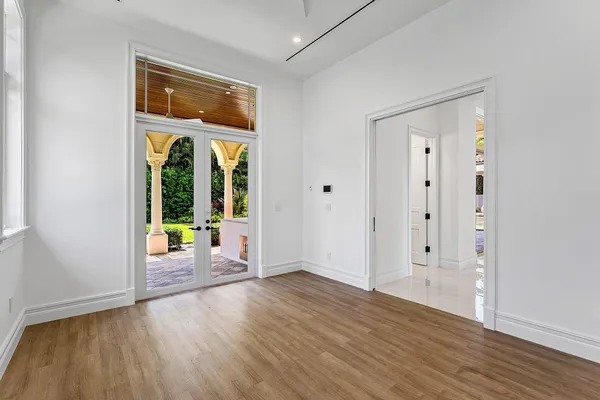 $6,995,000 | 2002 Northwest 4th Avenue, Delray Beach, FL 33444