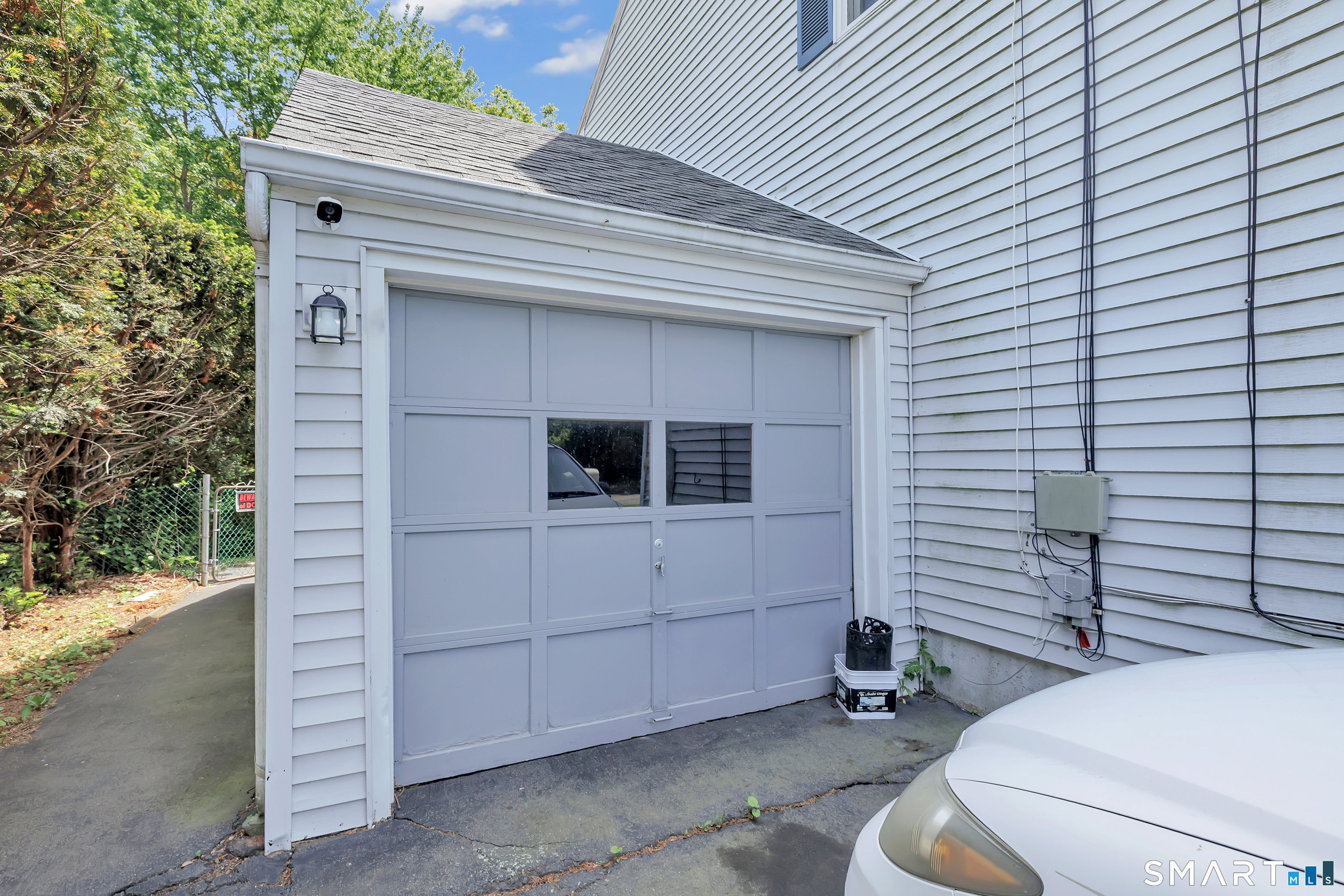 66 Washington Road Hamden, CT 06518 - Photo 4 of 38