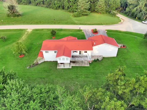 $365,000 | 24-134 Hidden Ranch Drive, Shannon, IL 61078
