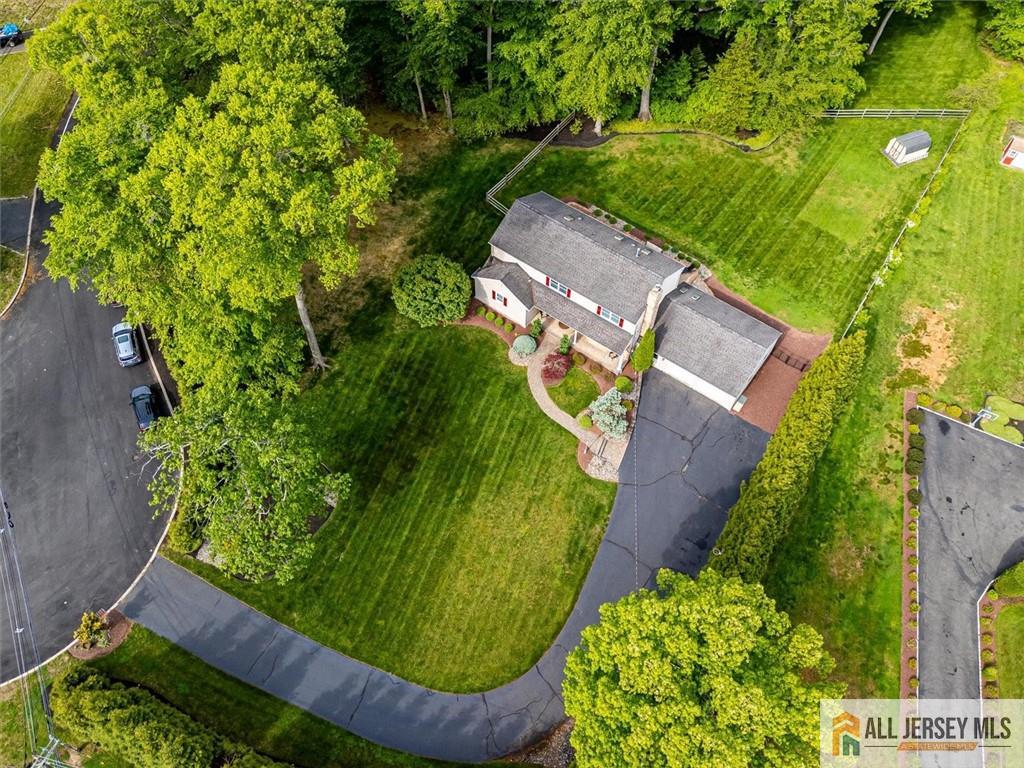 114 Old Beekman Road Monmouth Junction, NJ 08852 - Photo 27 of 32